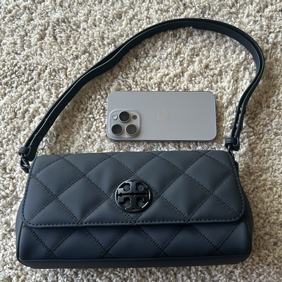 Tory Burch Black Quilted Shoulder Bag with Diamond Stitching - Picture 9 of 9